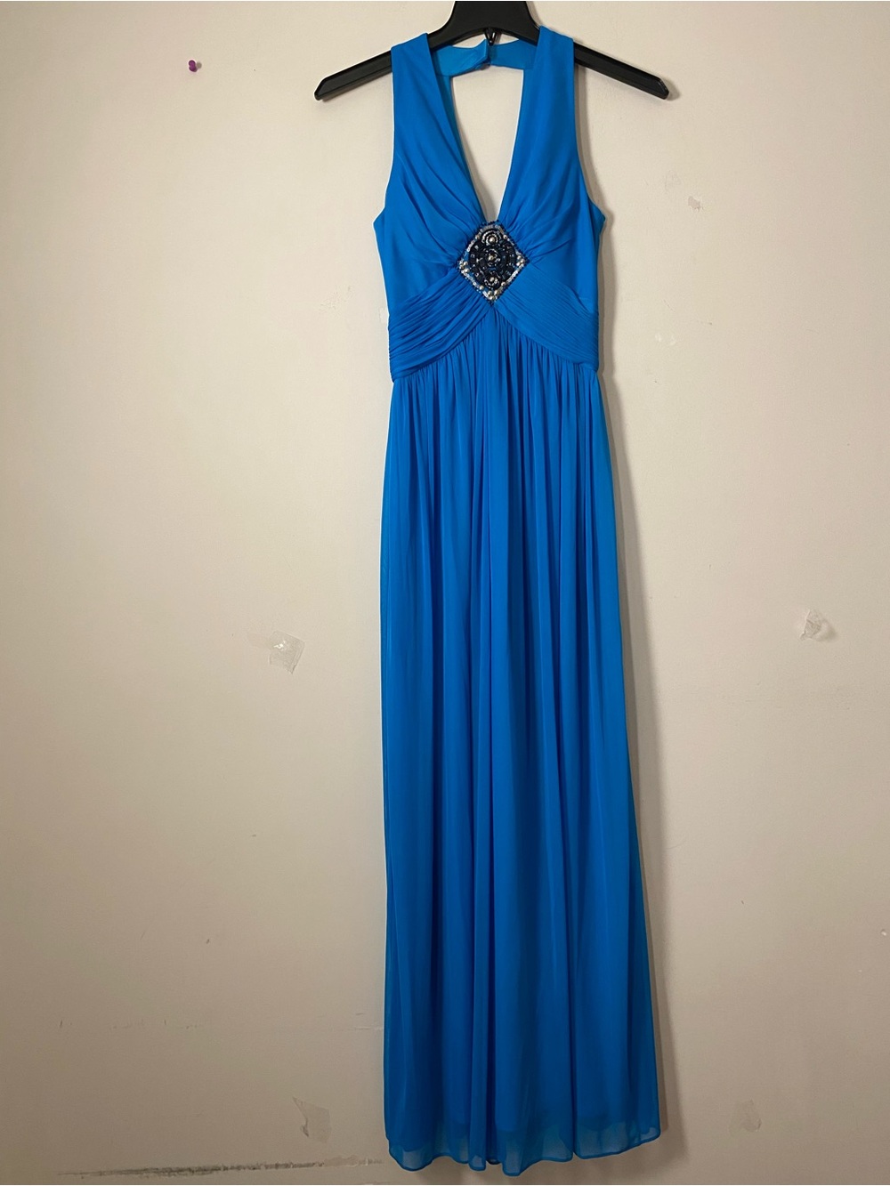 NWT Decode 1.8 Blue V-Neck Embellished Evening Dress